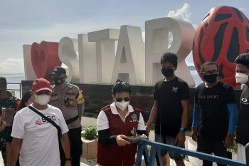 Bupati Sasingen harapkan ke depan Sitaro jadi pusat wisata bawah laut