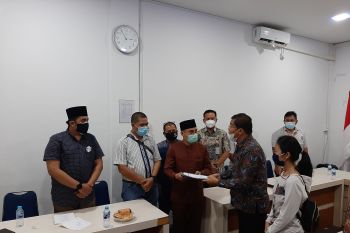Diduga terlibat politik uang, paslon 01 dilaporkan ke Bawaslu Bintan