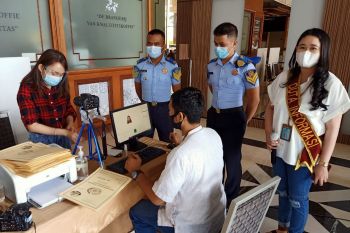 Imigrasi Makassar layani permohonan paspor di hari libur