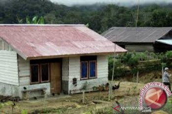Empat korban pembunuhan sadis OTK di Sigi dimakamkan pihak keluarga