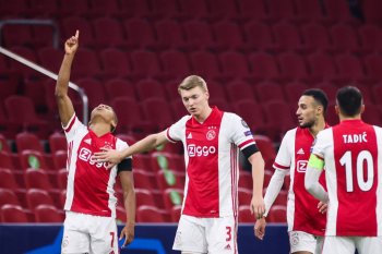 Bantai Emmen 5-0, Ajax makin kokoh di puncak klasemen