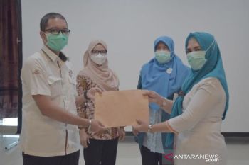 Berkinerja baik dan memuaskan, 48 pekerja honorer diangkat jadi karyawan tetap Yayasan Semen Padang