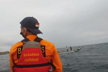 Basarnas Mataram kesulitan mencari nelayan hilang karena cuaca buruk