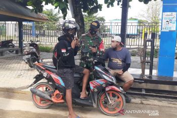 Babinsa Kodim Kendari patroli prokes COVID-19 di pelabuhan