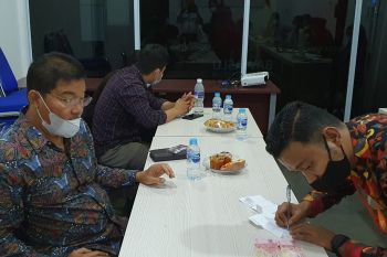 Bawaslu Bintan periksa saksi dugaan money politik