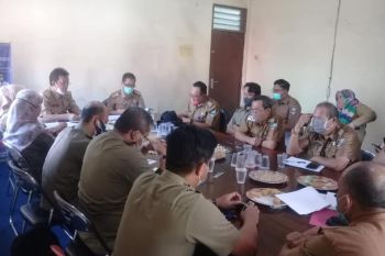 Sekda Pesisir Barat buka acara rapat perjanjian pengelolaan TNBBS