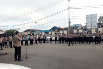 40 personel Polres Mimika bantu pengamanan Pilkada Asmat 9 Desember