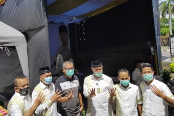 Sebelum debat terakhir Pilgub Sumbar Audy mohon doa kepada  ibunda