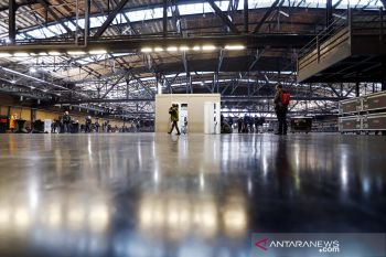 Warga usia 101 tahun yang pertama divaksin COVID-19 di Jerman