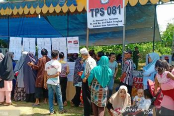 Dinkes Sumsel minta seluruh unsur  cegah kerumunan di luar TPS