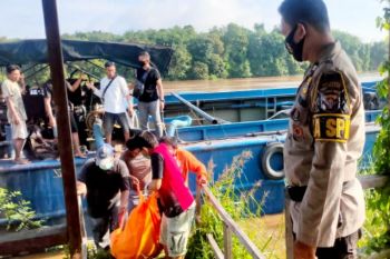 Kapten kapal ditemukan tewas mengapung di Sungai Kahayan