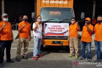 Kantor Pos Padang distribusikan APD Pilkada Sumbar