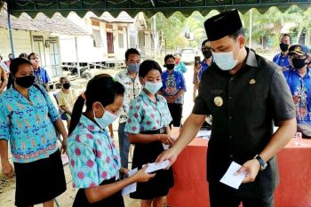 Pemkab Lamandau apresiasi pemdes peduli pendidikan