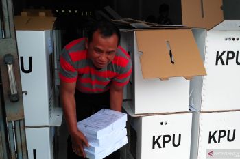 KPU Solok Selatan mulai distribusikan logistik Pilkada
