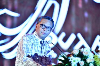 Gubernur Sulsel doakan Bupati Bantaeng cepat pulih dari COVID-19