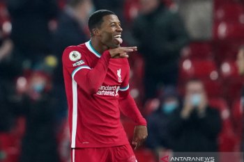 Gelandang timnas Belanda Georginio Wijnaldum konfirmasi kepindahannya ke Paris Saint-Germain