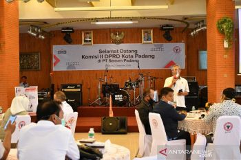 Komisi II DPRD Padang Kunjungi PT Semen Padang