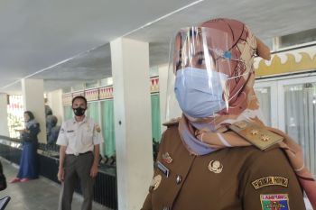 Wagub Lampung minta warga tidak berkerumun saat Pilkada berlangsung