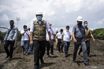 Gubernur Herman Deru janjikan perbaikan venue Piala Dunia kelar Maret 2021