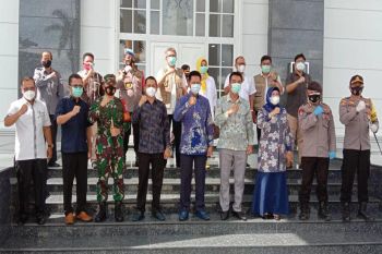 Dandim Muara Teweh  dampingi Bupati pantau Pilkada