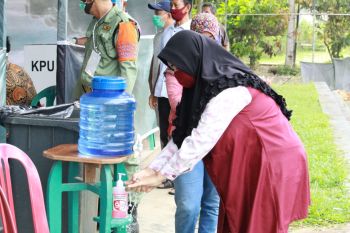 Warga Bandarlampung salurkan hak pilih dengan terapkan prokes