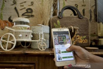 Pemanfaatan aplikasi Parigel bagi UMKM
