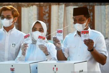 Cagub Sulteng kalah di masing-masing TPS mereka mencoblos