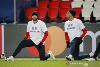 Presiden PSG yakin bisa perpanjang kontrak Neymar  dan Mbappe