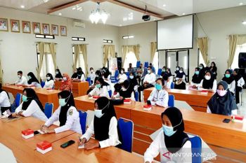 45 CPNS tenaga kesehatan Barut mendapat pembekalan
