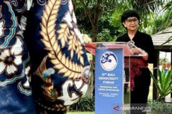 Menlu RI Retno Marsudi tegaskan penanganan pandemi tidak lemahkan demokrasi