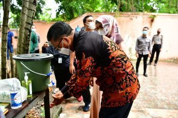 Calon Bupati Maros batasi tamu demi pencegahan COVID-19