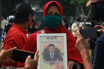 Positif COVID-19, Ketua KPU Tangsel tutup usia
