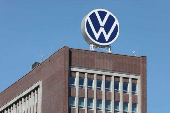 Saham Jerman kembali menguat, indeks DAX 30 naik tipis 0,06 persen