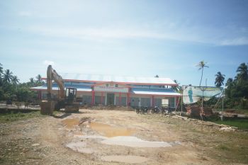 Pembangunan Pasar Lakitan gunakan material hasil tambang ilegal