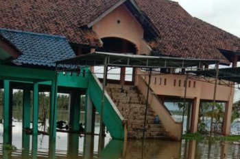 11.450 rumah terdampak banjir di sejumlah wilayah Cilacap