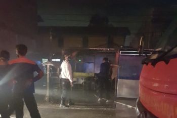 Warung kopi di Inhil ludes terbakar, diduga akibat korsleting arus listrik