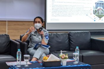 Penyerahan santunan Jasa Raharja untuk korban kecelakaan turun 16,50 persen