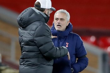 Mourinho keluhkan perlakuan berbeda antara dia dan Klopp