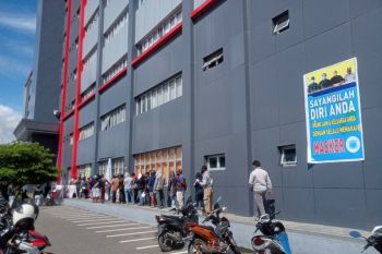 Pengurusan surat izin jalan meningkat menjelang libur Natal
