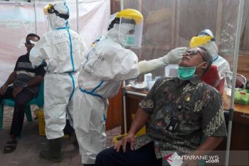 6.472 guru dan tenaga kependidikan di Temanggung wajib jalani tes usap