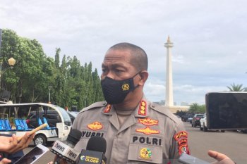Polda Metro angkut 22 pengikut Rizieq Shihab ke Wisma Atlet