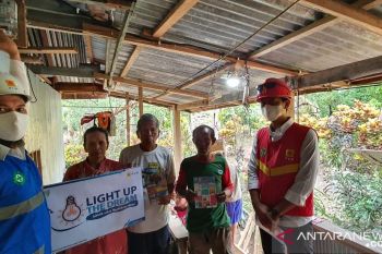 PLN wujudkan harapan warga prasejahtera di Kabupaten Soppeng nikmati listrik