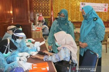 Peringati Hari Ibu, PKK Dumai gelar tes cepat gratis