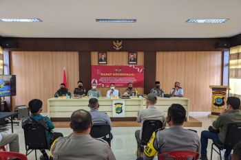 Bupati Sigi:  Umat terapkan prokes saat rayakan Natal-Tahun Baru