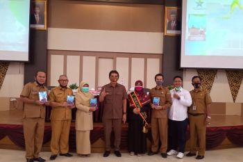 Duta Baca Sumbar tulis buku bersama pegiat literasi se-Sumbar