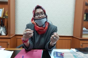 Seluruh anggota DPRD Kulon Progo menjalani swab test di RS Hardjolukito