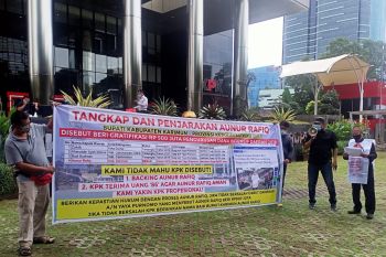 Warga Karimun desak KPK tindaklanjuti kasus suap dana perimbangan