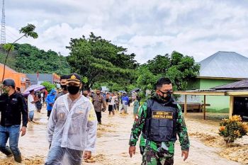 Jalur Gorontalo-Buol terputus akibat banjir