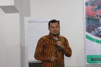 Pergantian menteri masih pertimbangkan unsur parpol