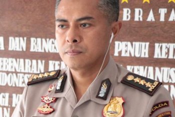 Polisi bubarkan pesta pernikahan di Makassar karena tidak berizin keramaian